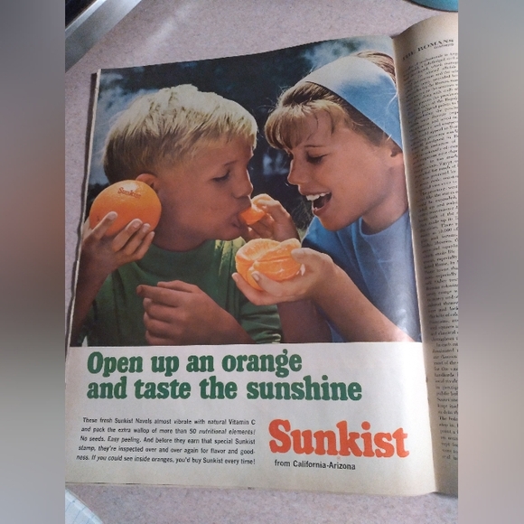 Life Magazine " Batman Issue" - Picture 8 of 11